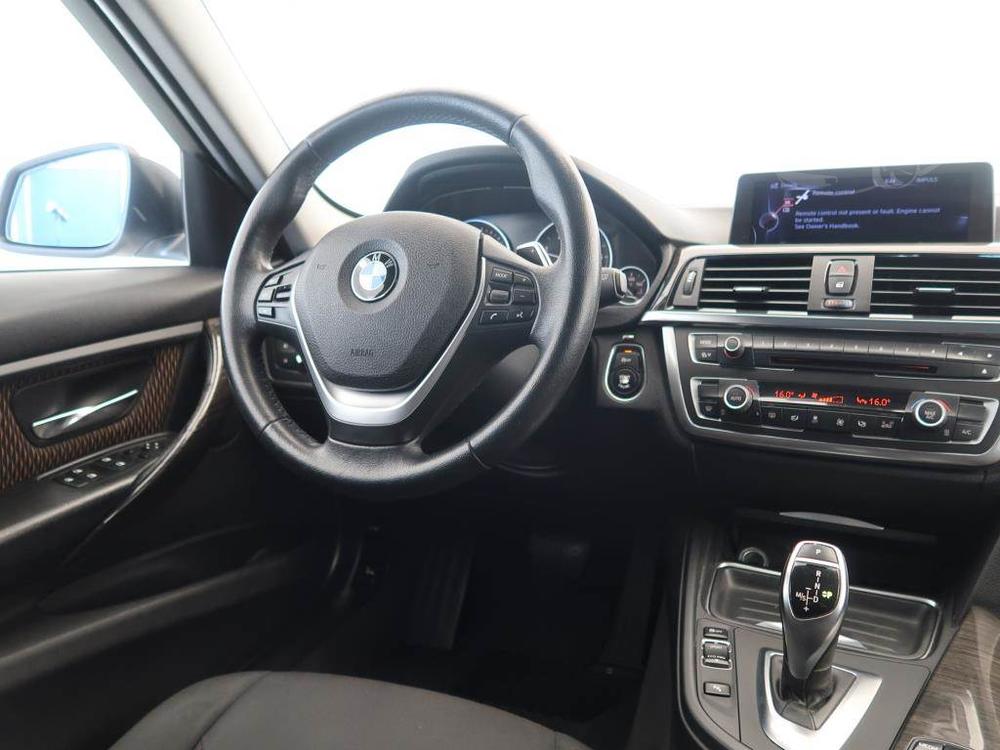 BMW 320 320 d, Automat, Navi