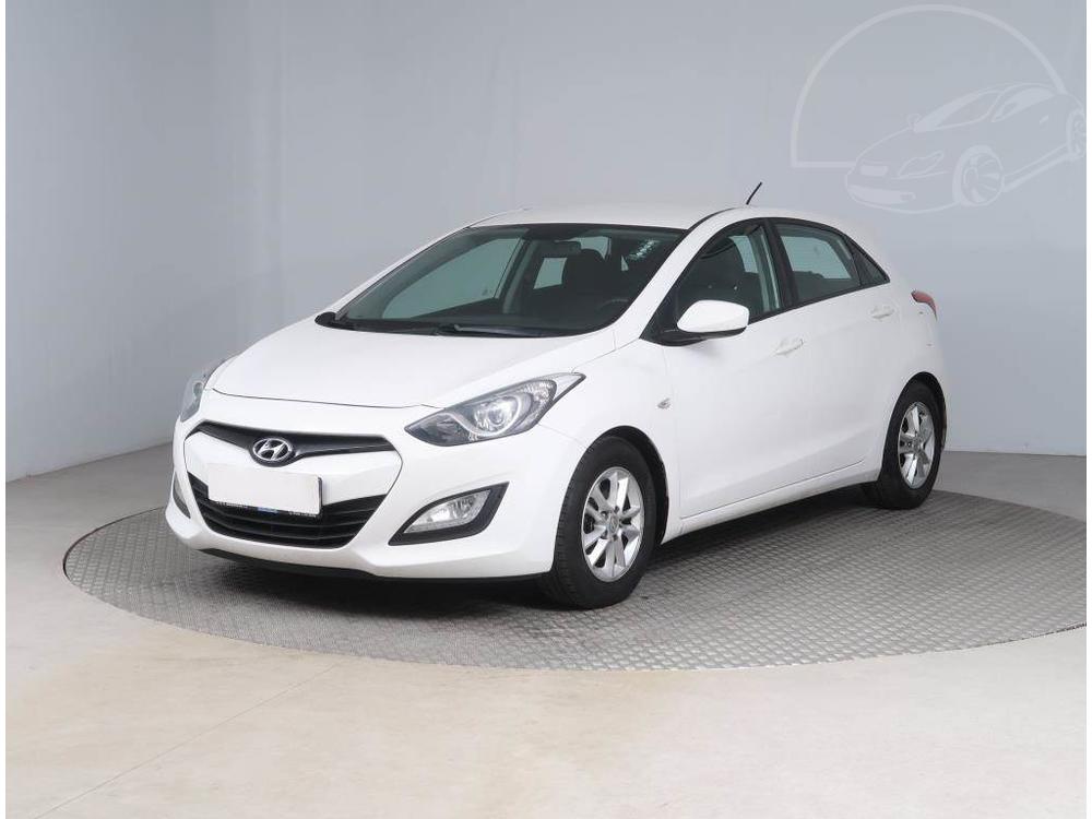 Hyundai i30 1.4 CVVT, Klima, El. okna