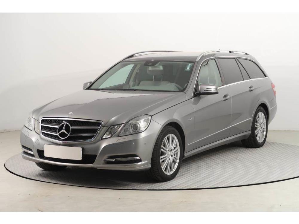 Mercedes-Benz E 350 350 CDI 4MATIC, 4X4, Automat