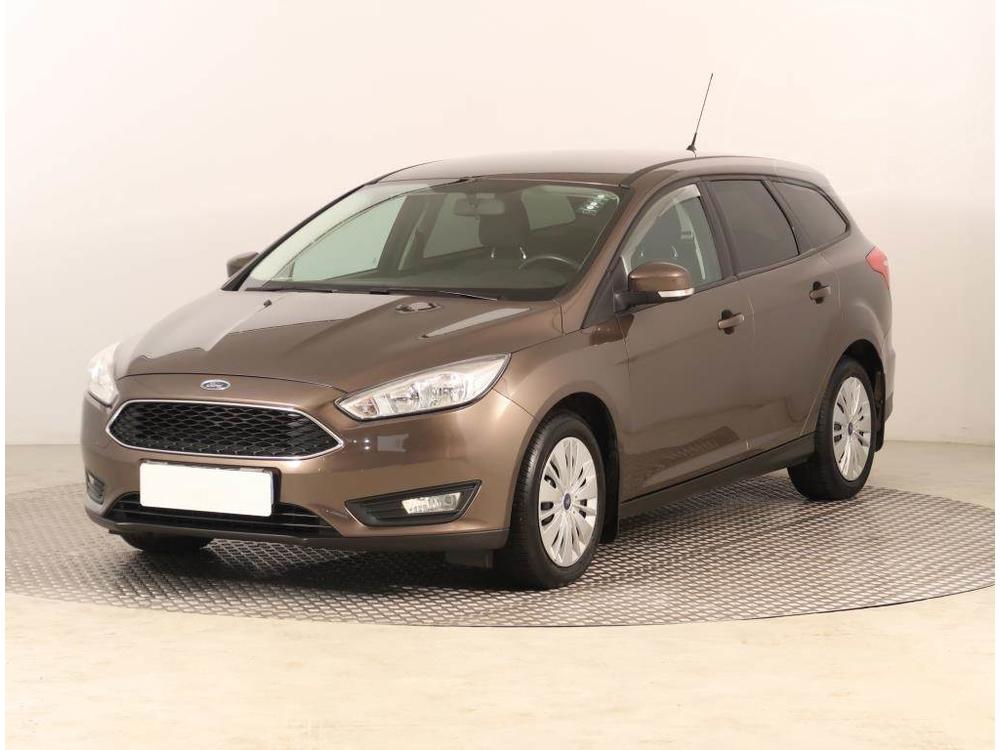 Ford Focus 1.6 i, R,1.maj, Serv.kniha