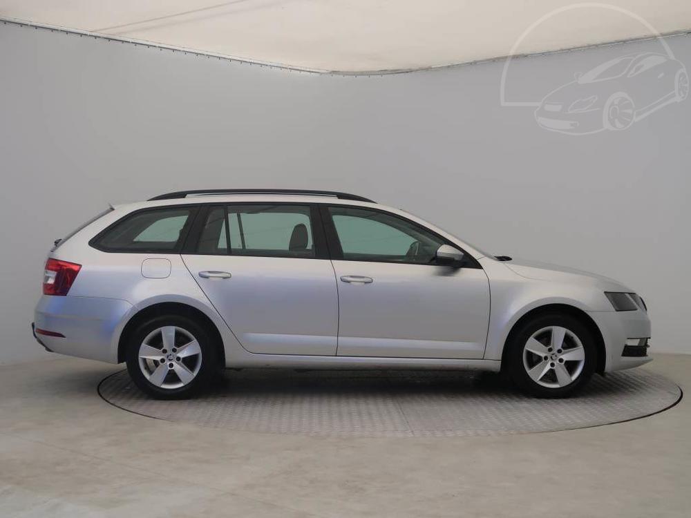 koda Octavia 1.6 TDI, Ambition, R,2.maj