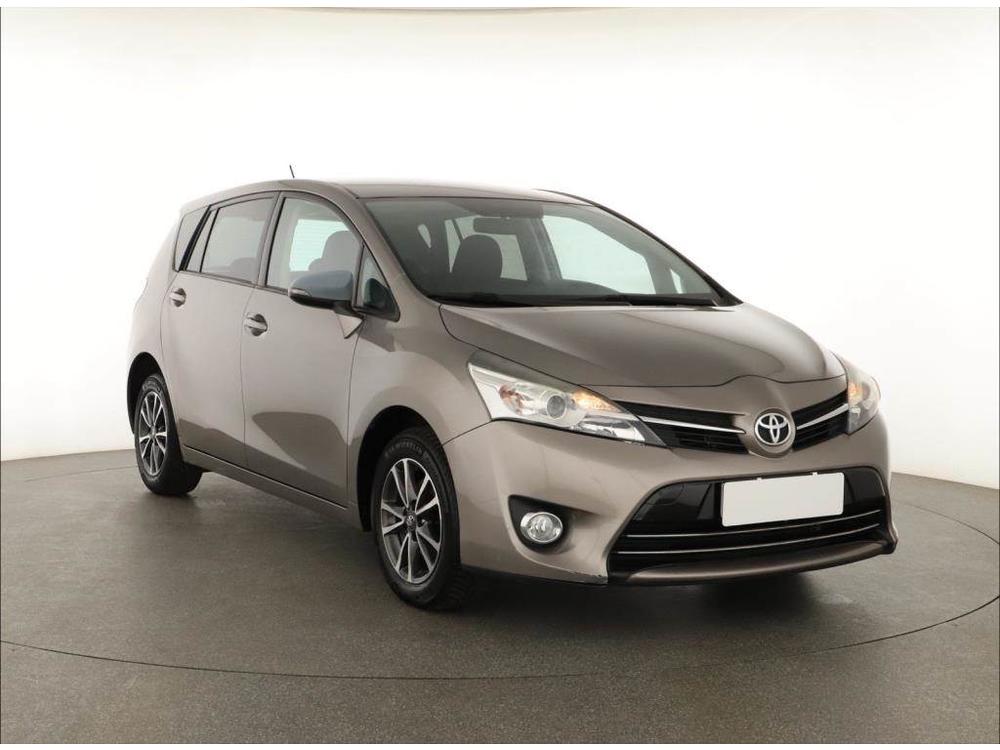 Toyota Verso 1.6 D-4D, Navi