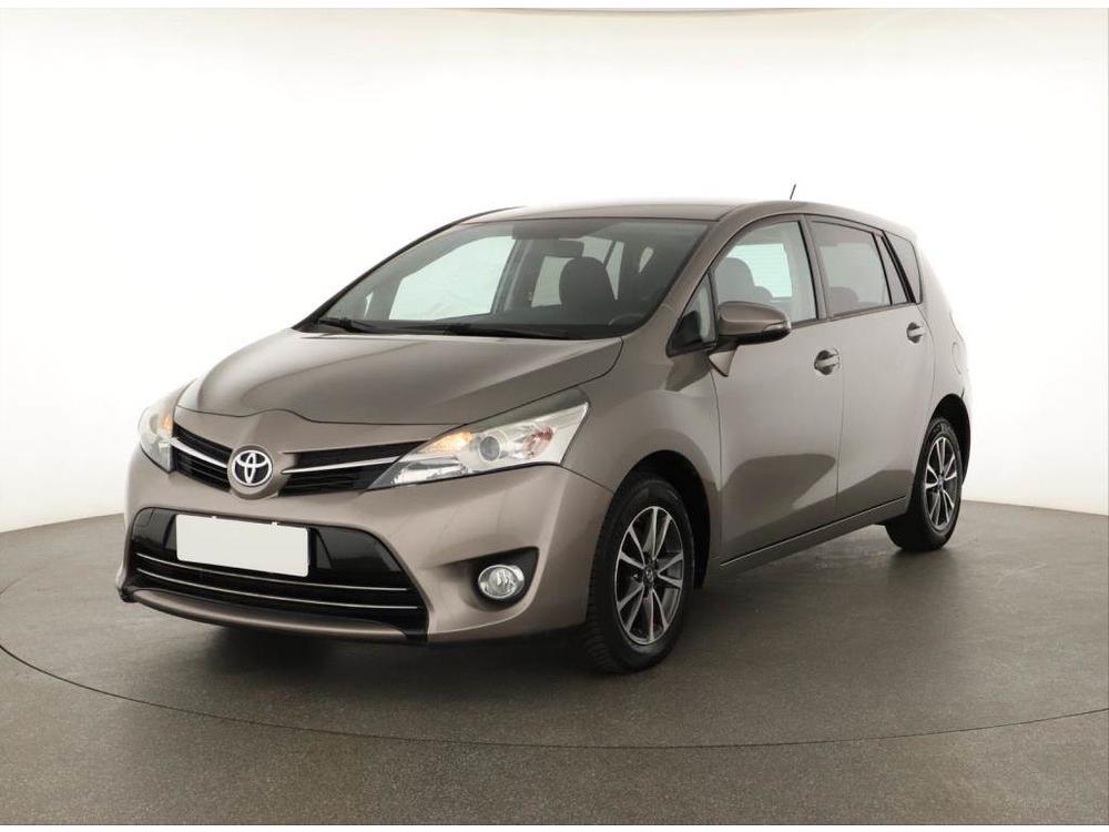 Toyota Verso 1.6 D-4D, Navi