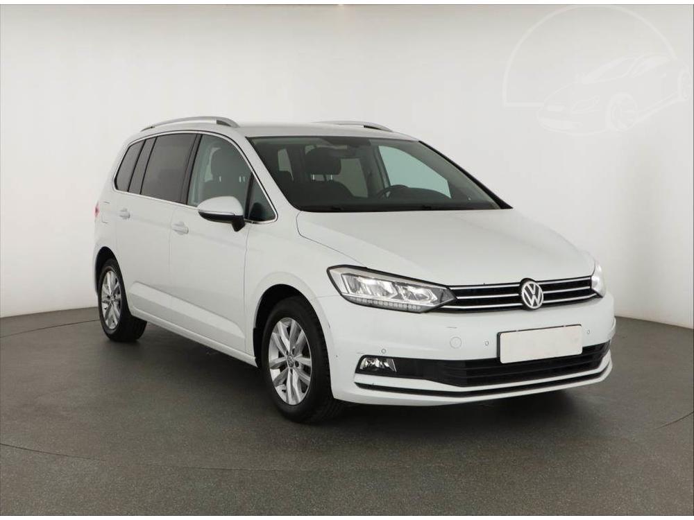 Volkswagen Touran 1.5 TSI, R,2.maj, Serv.kniha