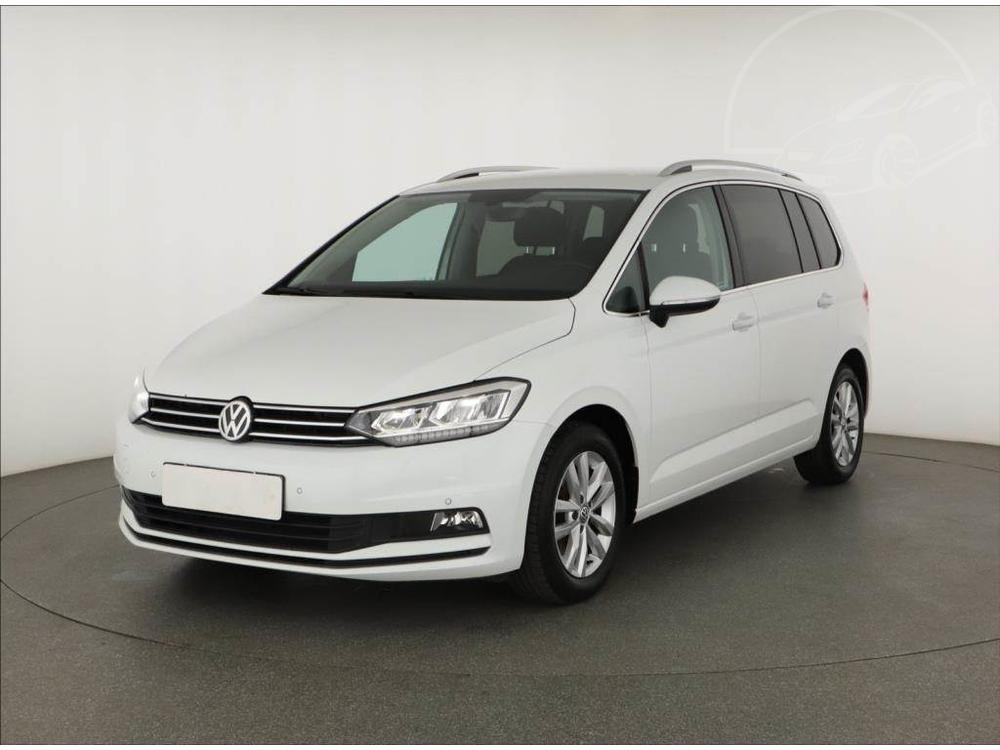 Volkswagen Touran 1.5 TSI, R,2.maj, Serv.kniha