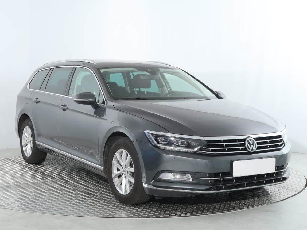 Prodm Volkswagen Passat 2.0 TDI, Comfortline