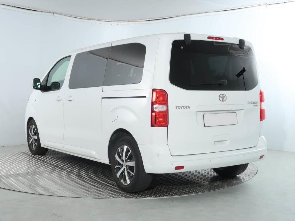 Toyota ProAce 2.0 D-4D, Family, R, 1Maj