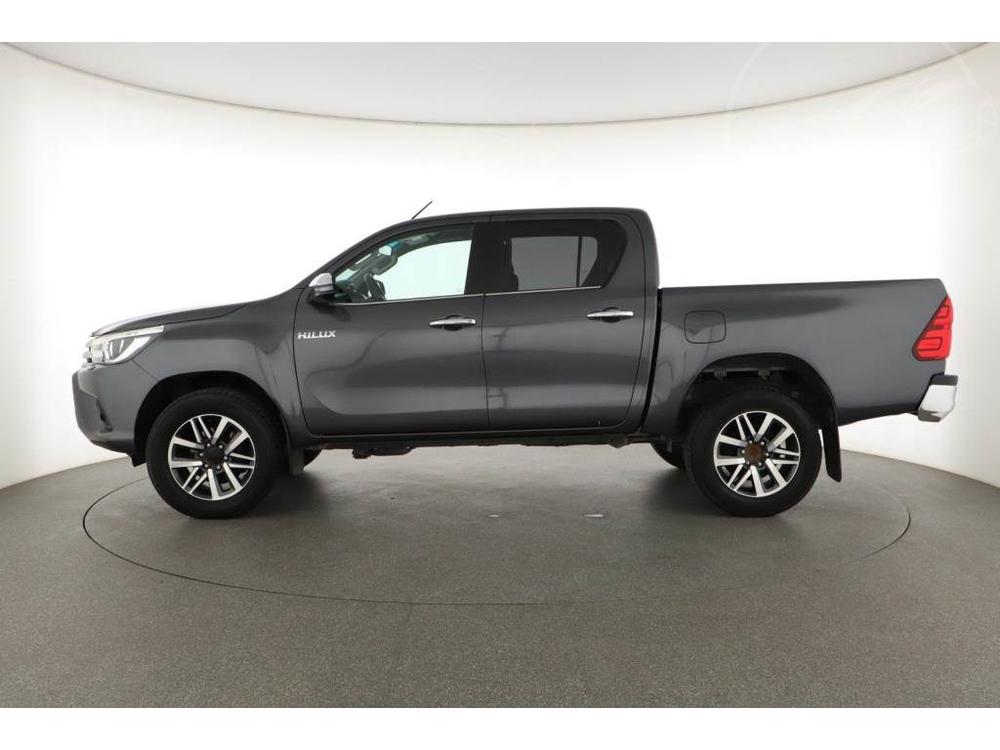 Prodm Toyota Hilux 2.4 D-4D, 4X4, Automat