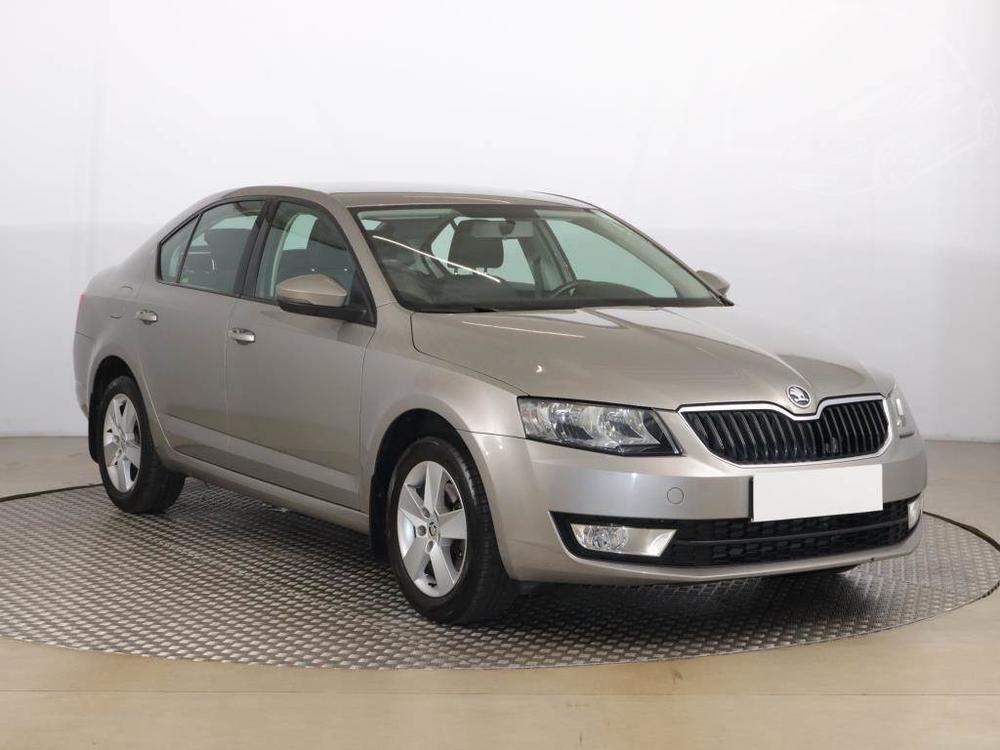 Prodm koda Octavia 1.2 TSI, Serv.kniha, Klima