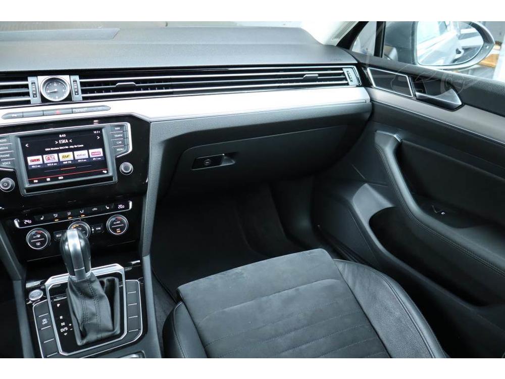 Volkswagen Passat 2.0 TDI, Automat, Ke, Navi