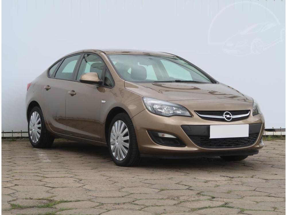 Opel Astra 1.6 16V, Serv.kniha, Klima