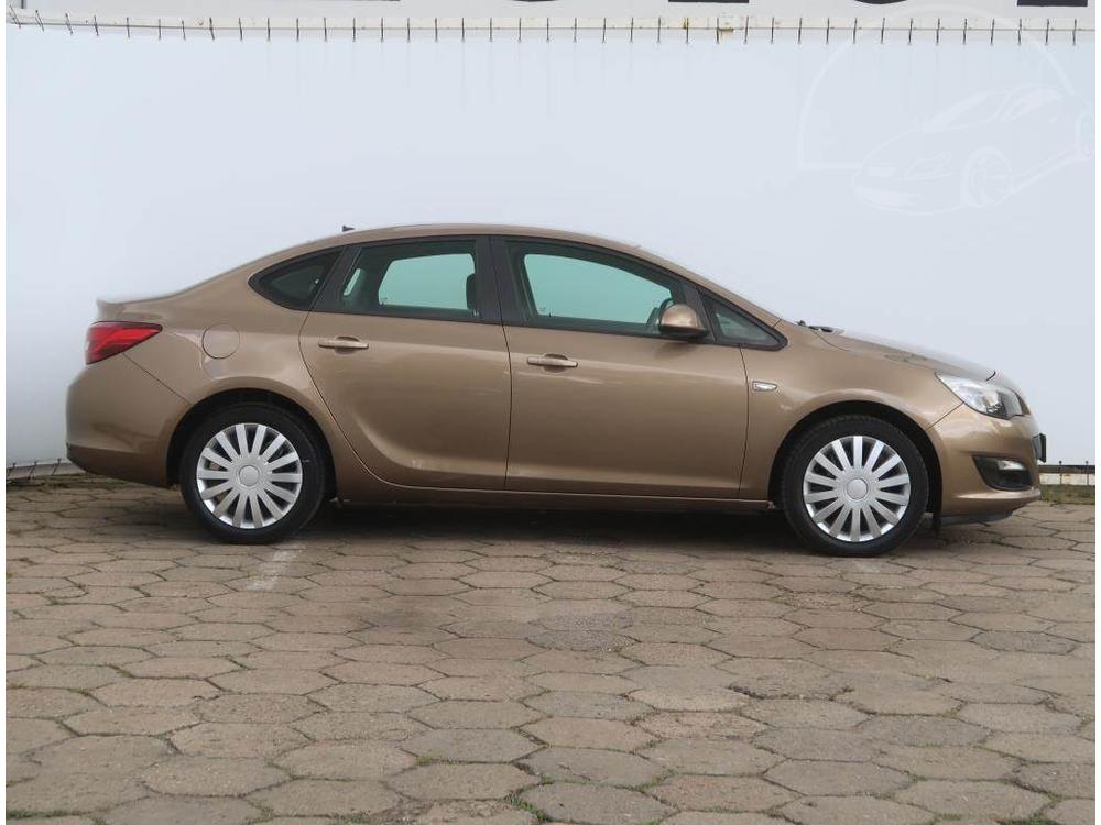 Opel Astra 1.6 16V, Serv.kniha, Klima