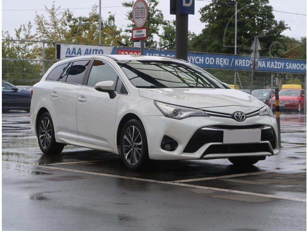 Toyota Avensis 2.0 D-4D, Serv.kniha, Kůže