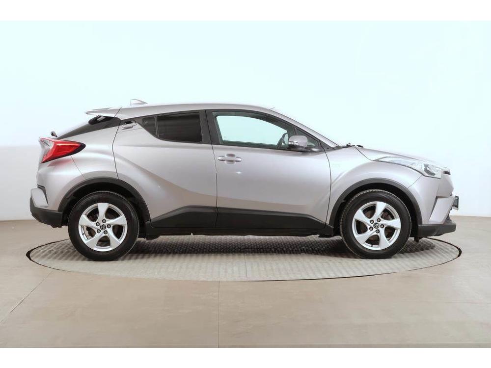 Toyota C-HR 1.2 Turbo, Active, Serv.kniha