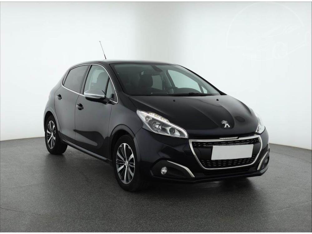 Peugeot 208 1.2 PureTech, Serv.kniha, Navi