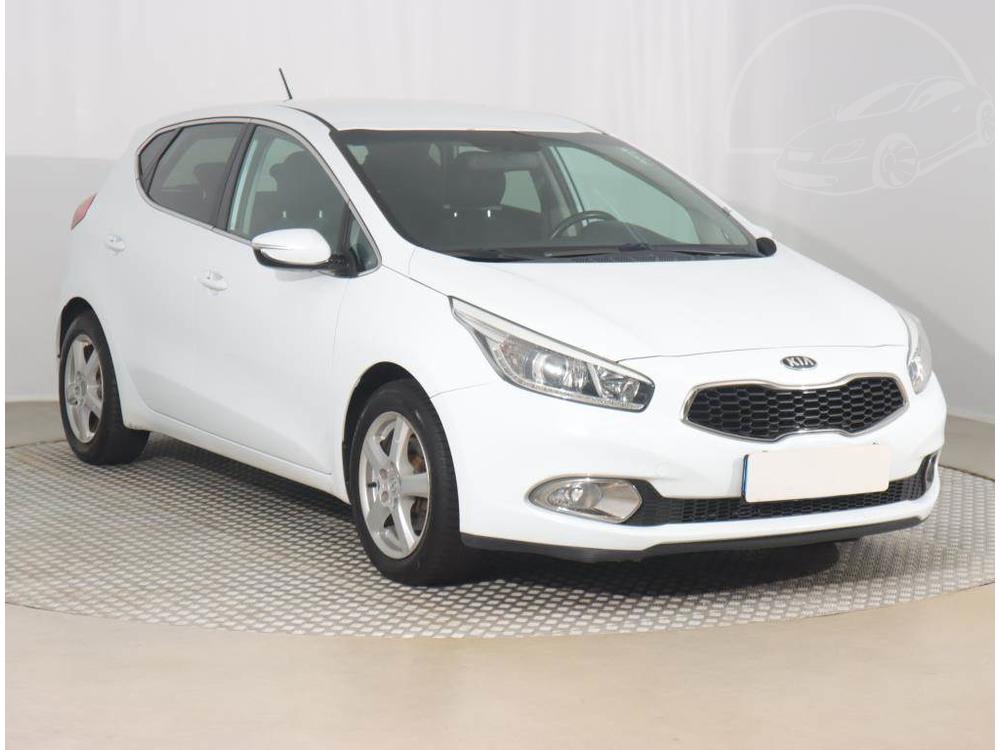 Kia Cee´d 1.4 CVVT, Serv.kniha