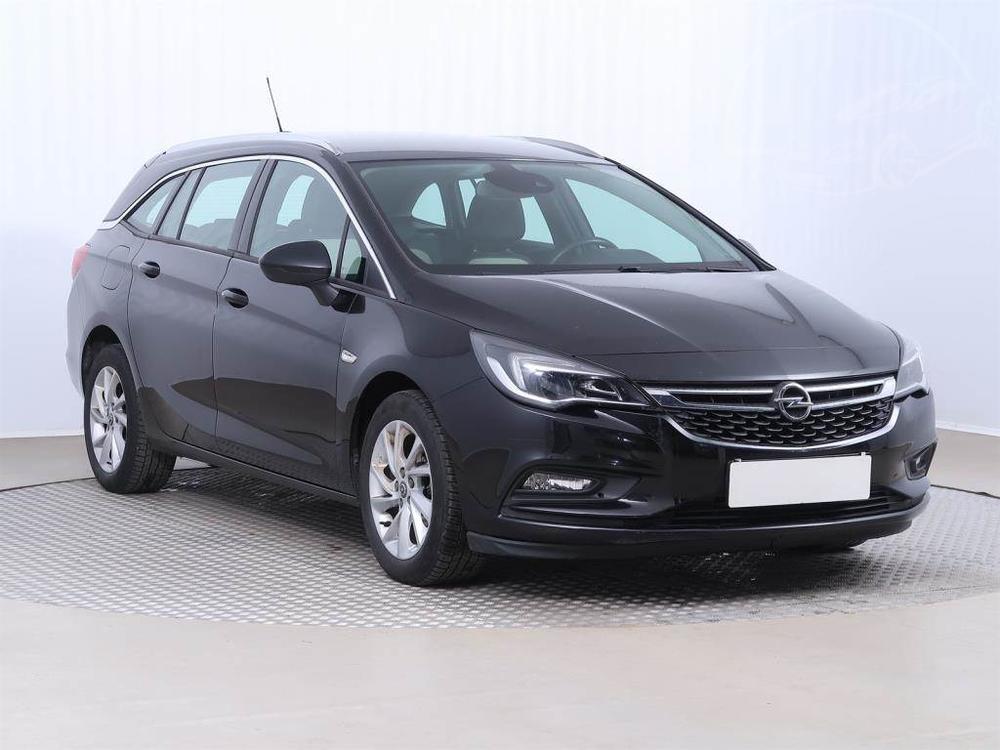 Opel Astra 1.4 T, ČR,1.maj, Serv.kniha