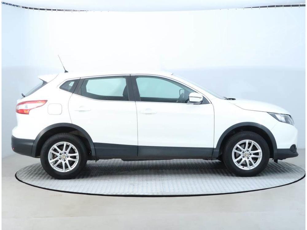 Nissan Qashqai 1.2 DIG-T, R,1.maj