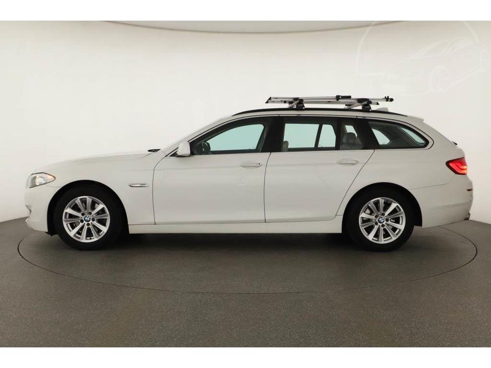 BMW 520 520d, Ke, Automatick klima