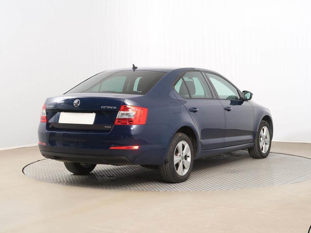 koda Octavia 1.6 TDI, 4X4, R,2.maj