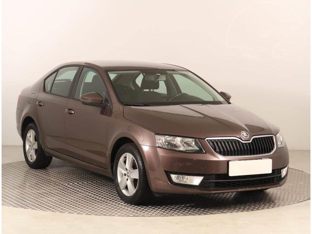 Prodm koda Octavia 1.2 TSI, R,2.maj, Serv.kniha