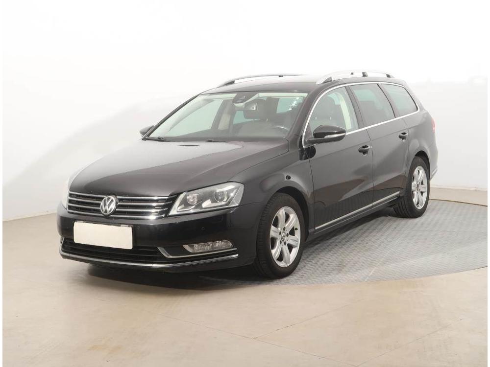 Volkswagen Passat 2.0 TDI, Automat, Navi