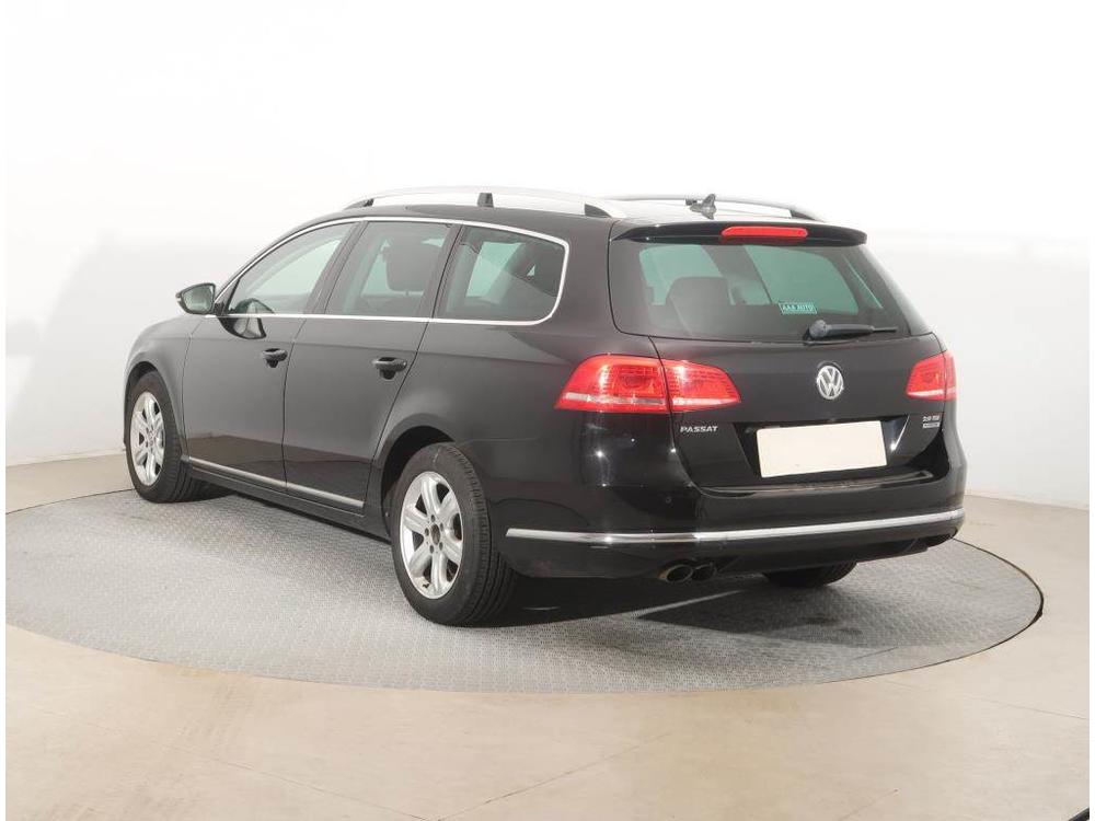 Volkswagen Passat 2.0 TDI, Automat, Navi