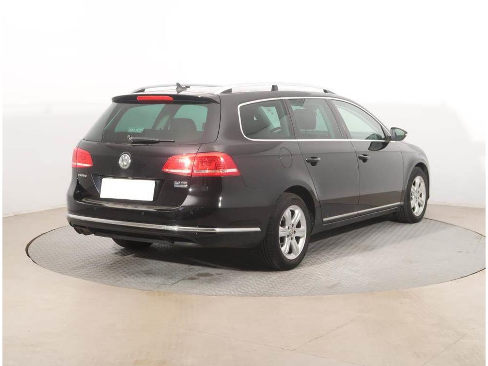 Volkswagen Passat 2.0 TDI, Automat, Navi