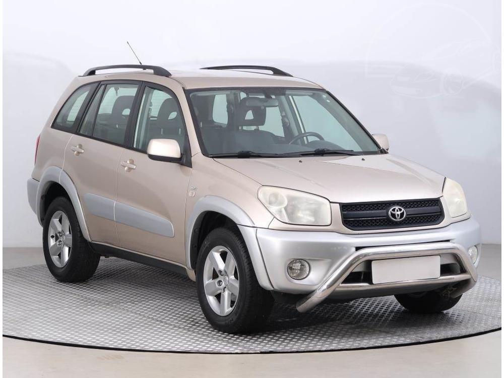 Toyota RAV4 2.0 VVT-i , 4X4, ČR,1.maj