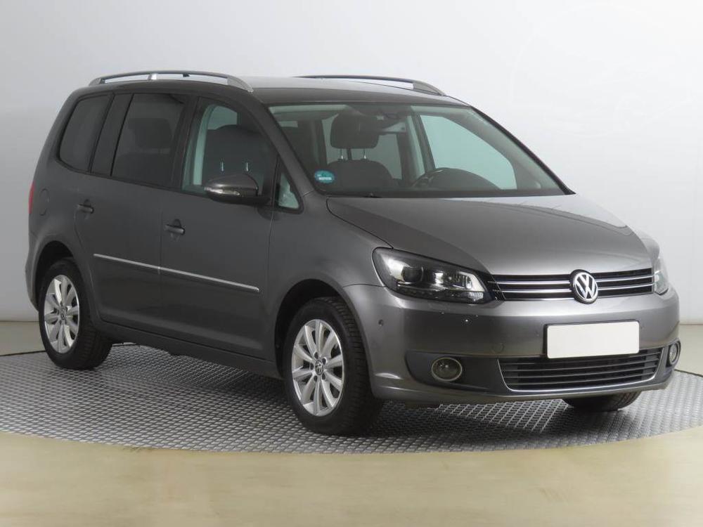 Prodm Volkswagen Touran 1.4 TSI, Highline, Automat