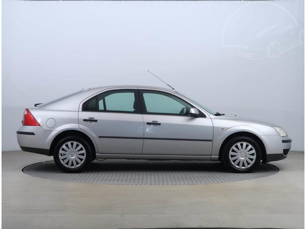 Ford Mondeo 1.8 16V, po STK