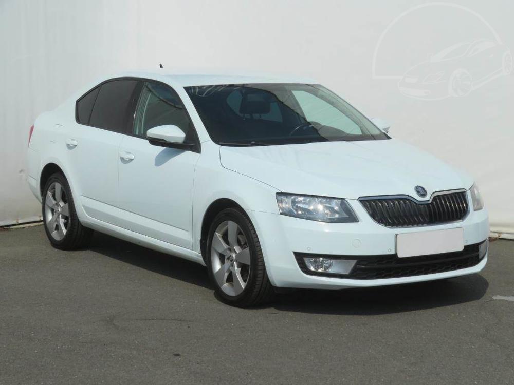 Škoda Octavia 1.6 TDI, Elegance, ČR,1.maj