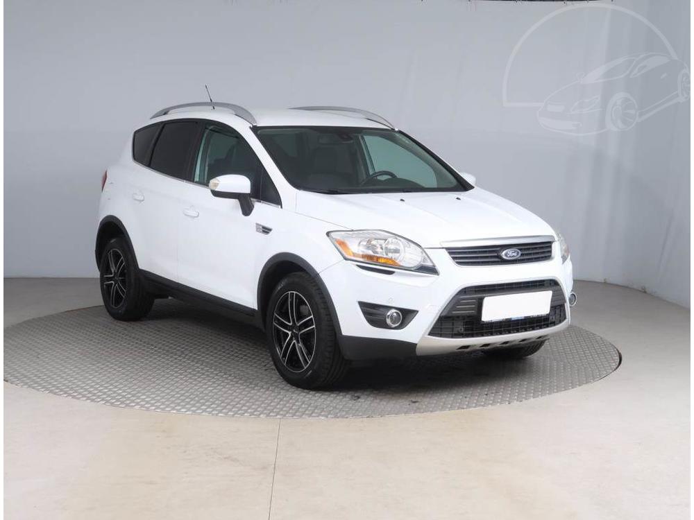 Ford Kuga 2.0 TDCi, Kůže