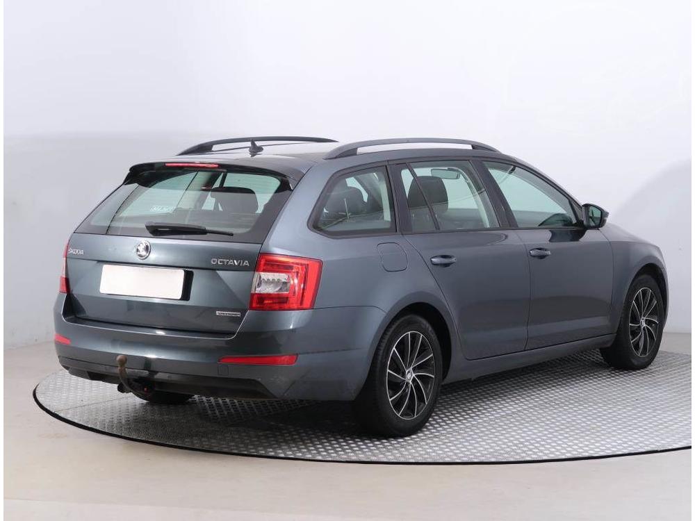 koda Octavia 1.6 TDI, Navi