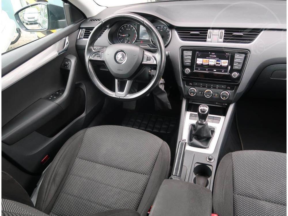 koda Octavia 1.6 TDI, Navi