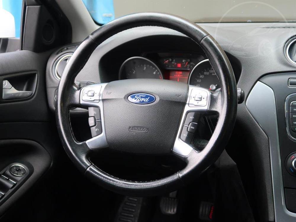 Ford Mondeo 1.6 TDCi, Automatick klima