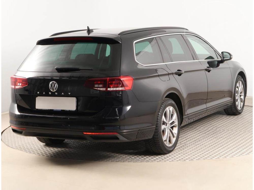 Volkswagen Passat 1.5 TSI, R,1.maj, Serv.kniha