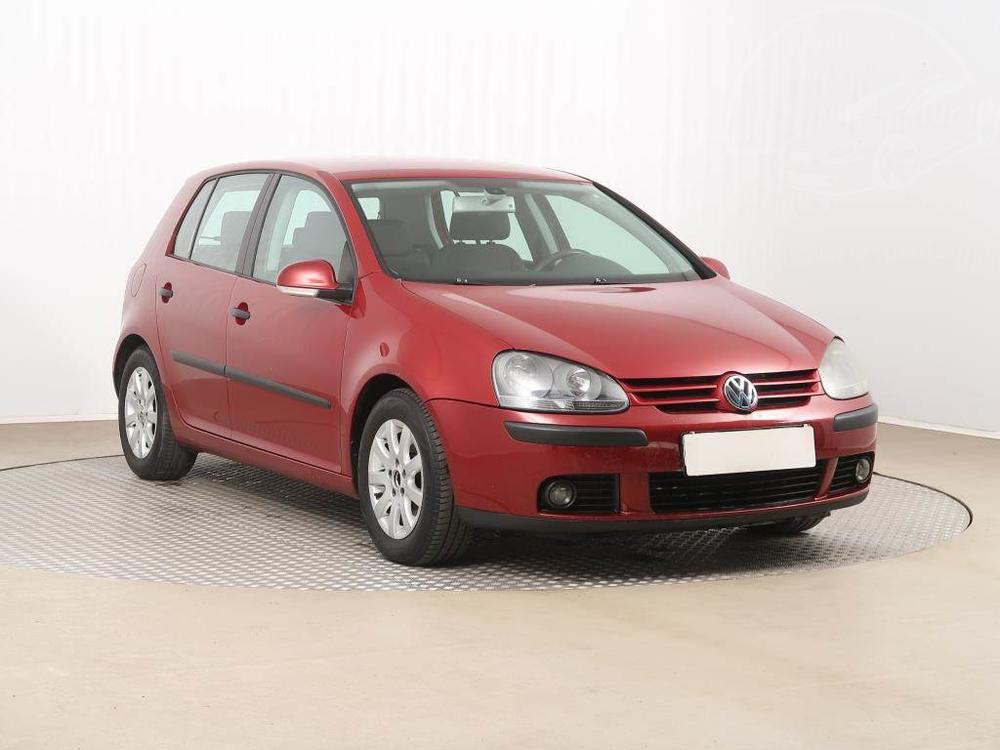 Volkswagen Golf 1.6 FSI, nová STK