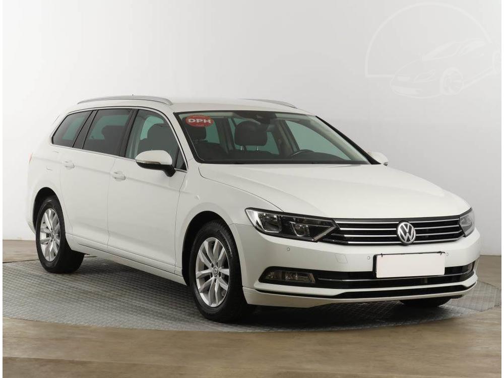 Prodm Volkswagen Passat 2.0 TDI, Navi