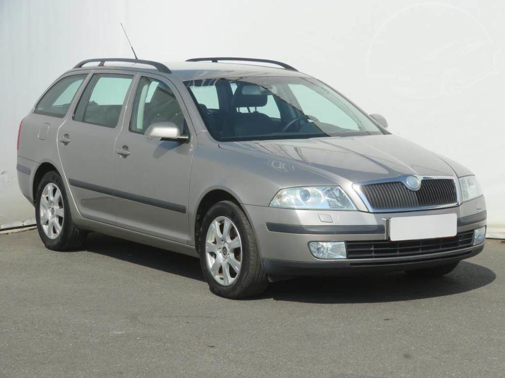 Škoda Octavia 2.0 TDI, Elegance, Serv.kniha