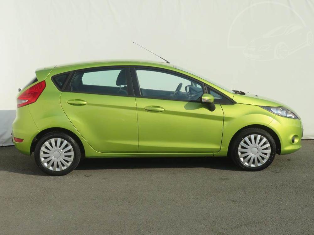 Ford Fiesta 1.6 TDCi, Serv.kniha, Tan