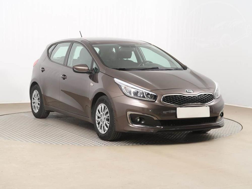 Kia Cee´d 1.4 MPI, ČR,1.maj, Serv.kniha