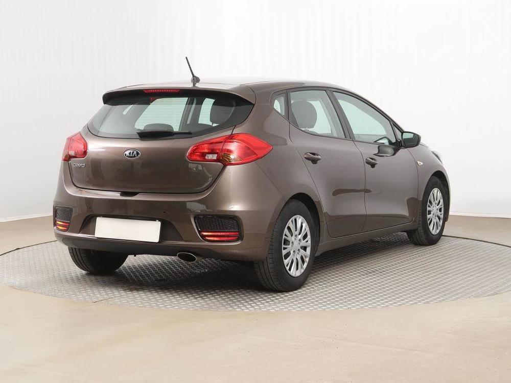 Kia Ceed 1.4 MPI, R,1.maj, Serv.kniha