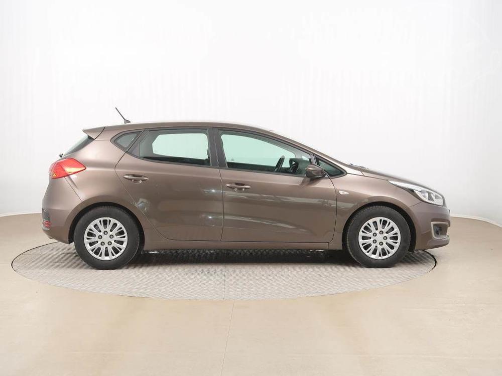 Kia Ceed 1.4 MPI, R,1.maj, Serv.kniha