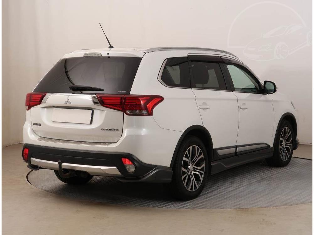 Mitsubishi Outlander 2.2 DI-D, NOV CENA, 4X4