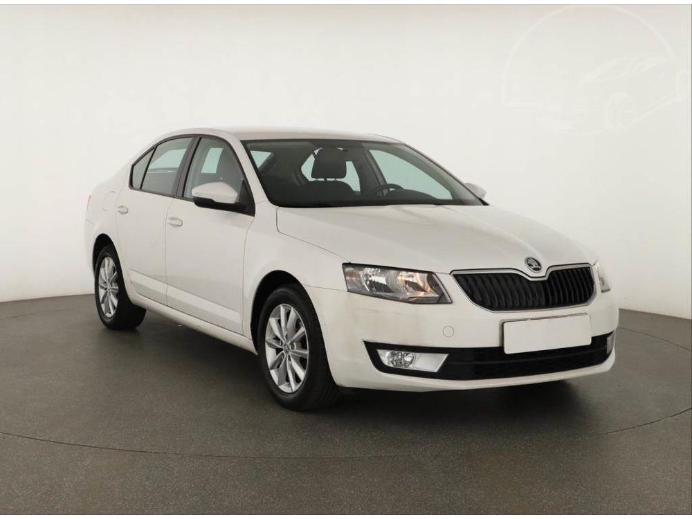 Škoda Octavia 1.2 TSI, ČR,2.maj, Klima