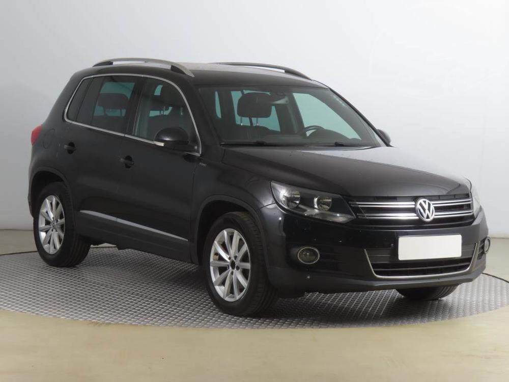 Prodm Volkswagen Tiguan 2.0 TDI, Serv.kniha, Navi