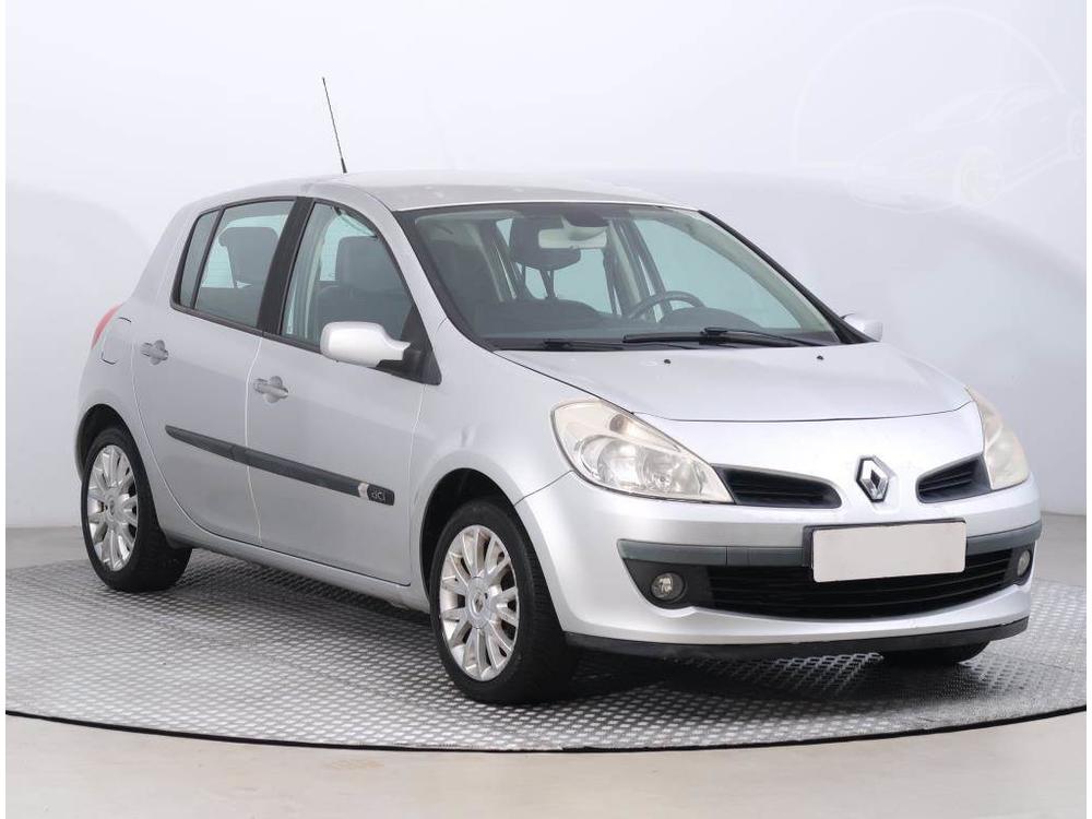 Prodm Renault Clio 1.5 dCi, Automatick klima