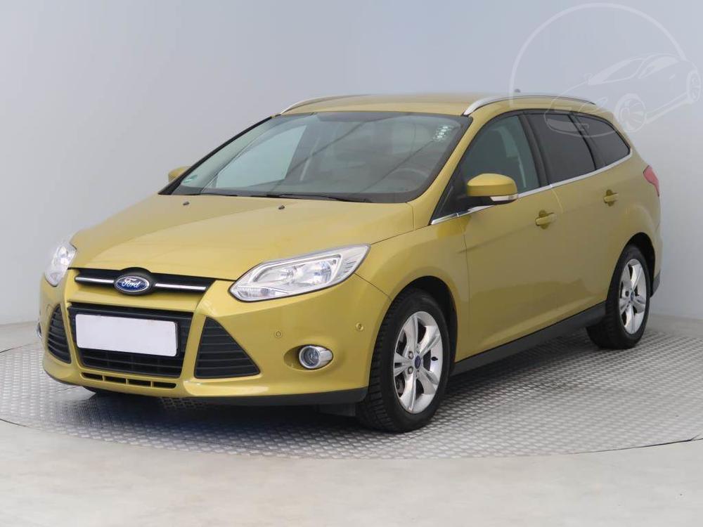 Ford Focus 1.0 EcoBoost, Klima, El. okna