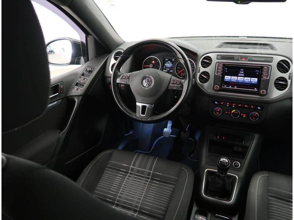 Volkswagen Tiguan 2.0 TDI, Sport&Style, Navi